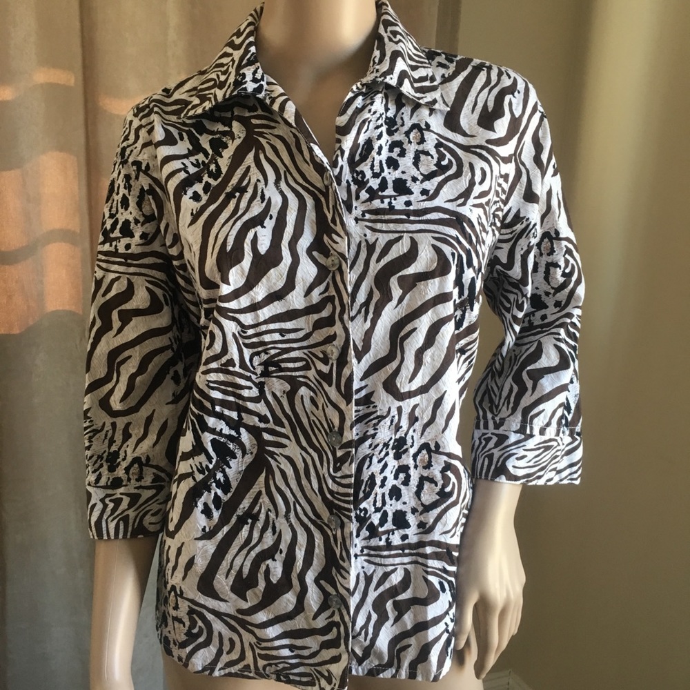 Animal Print collared Shirt Petite